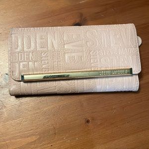 Steve Madden clutch wallet